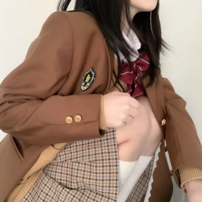 播音台的姊妹花